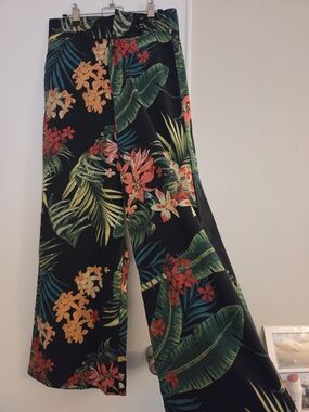 Tropical Floral Wide-Leg Pants - Black